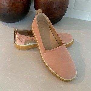 ECCO CREPETRAY LOAFER IN PINK NUBUCK